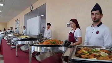 Трехразовое питание по системе "Шведский стол".