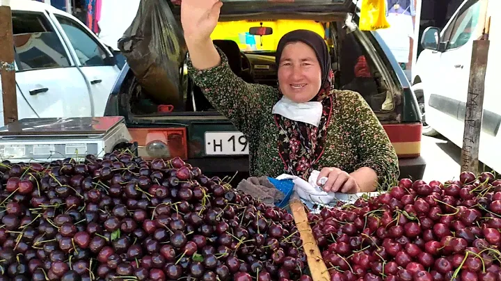 Сезон фруктов начался на рынках Дагестана! Черешня 130-300 руб\кг, абрикосы 150-200 | июнь 2021